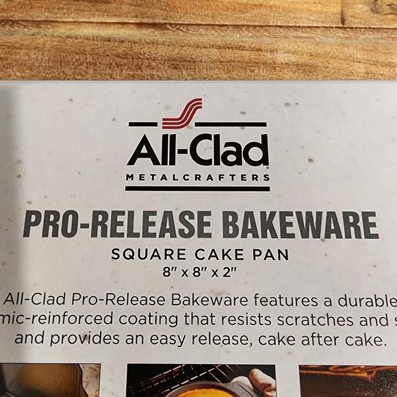 All-Clad Square Baking Pan - Picture 3 of 3
